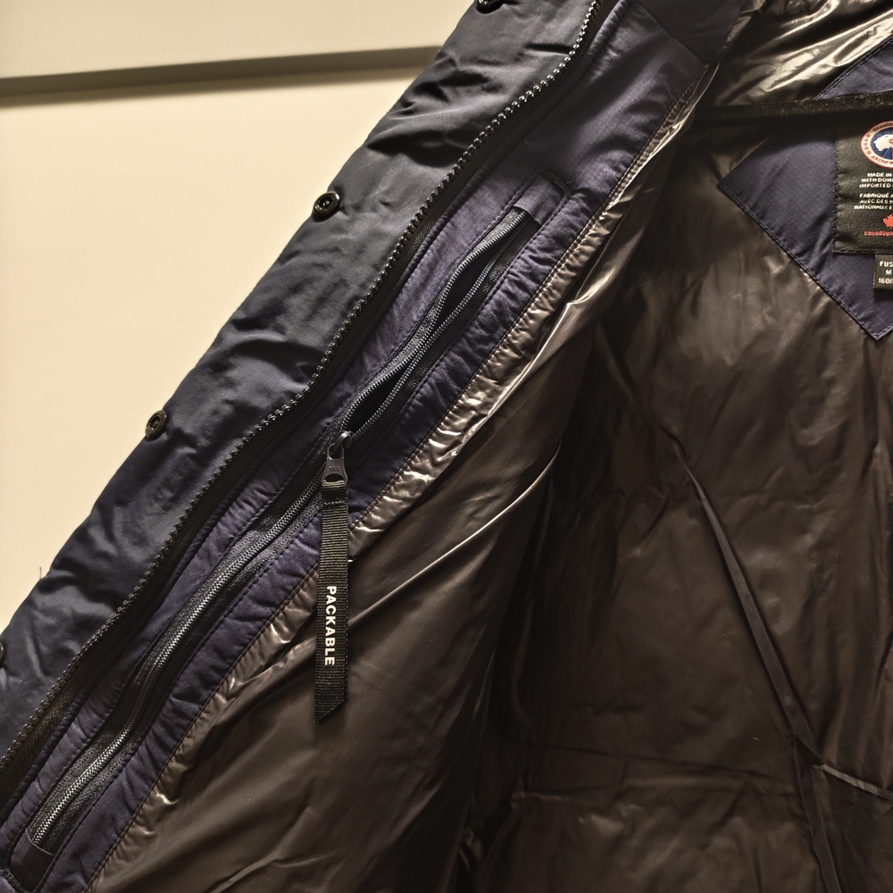 Canada Goose Women's Dark Blue Puffer Jacket - Picture 5 of 10